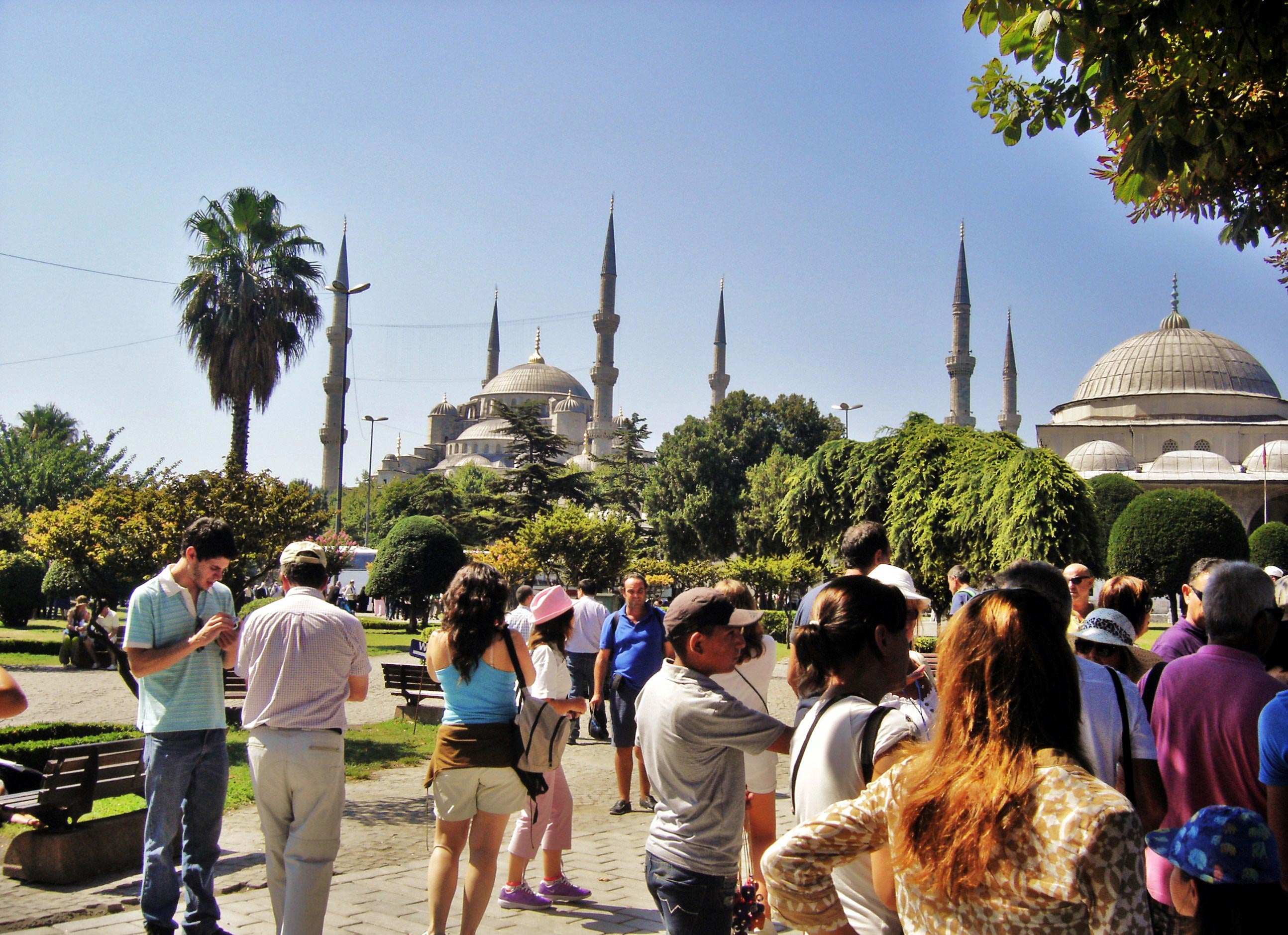 Турция россия стамбул. Turizm Турции. Стамбул туризм. Туристы в Турции. Турция туризм.